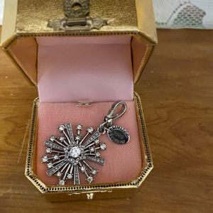 JUICY COUTURE LIMITED EDITION SNOWFLAKE CHARM